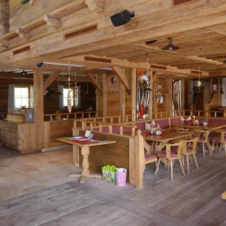 木屋 Panorama 米特西尔